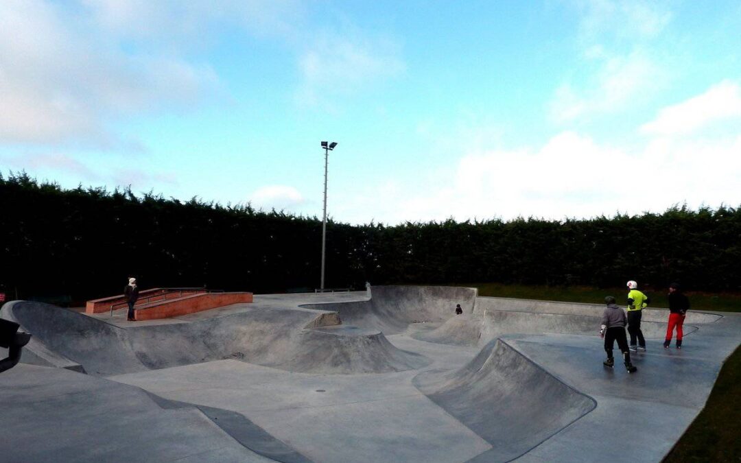 Skatepark en béton de Bry-sur-Marne