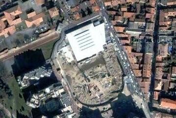 Esplanade du Palais des Sports à Toulouse