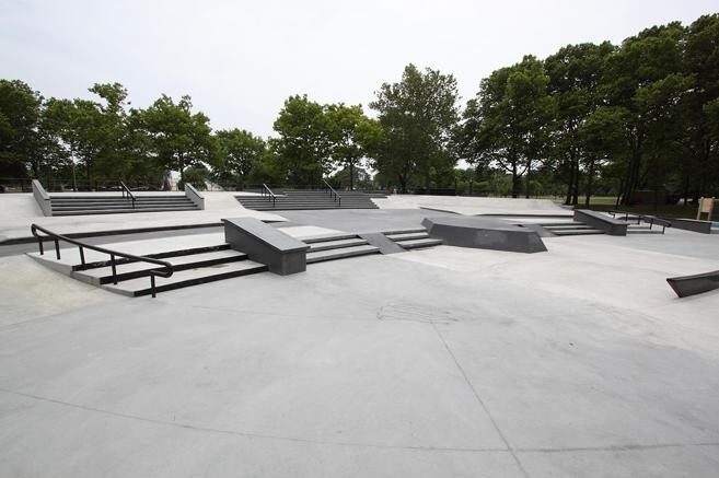 Flushing Meadows Skate Plaza