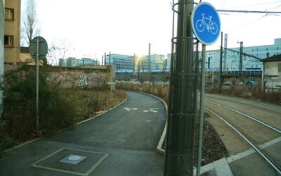 Piste Cyclable de Lyon à Meyzieu