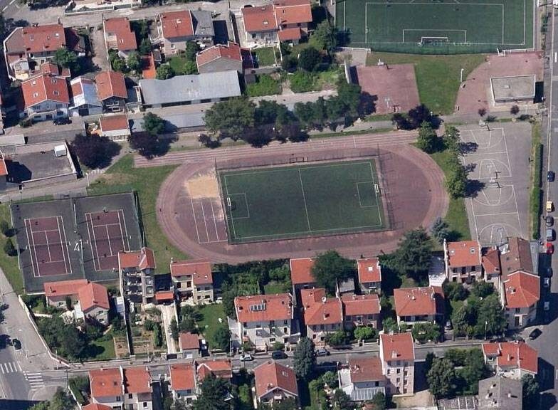 Piste d&rsquo;athlétisme de Genton à Lyon