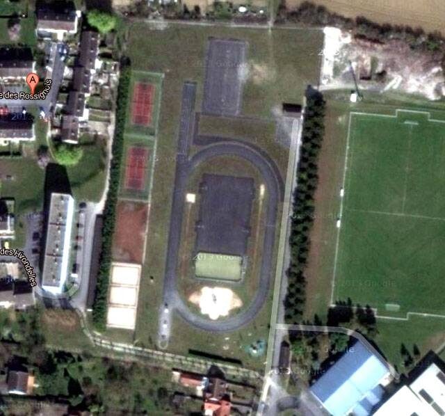 Piste d’athlétisme en dur de Magenta