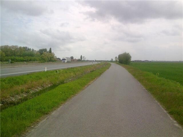 Route ouverte proche A18