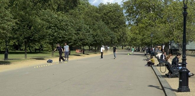 Serpentine Road (Hyde Park)