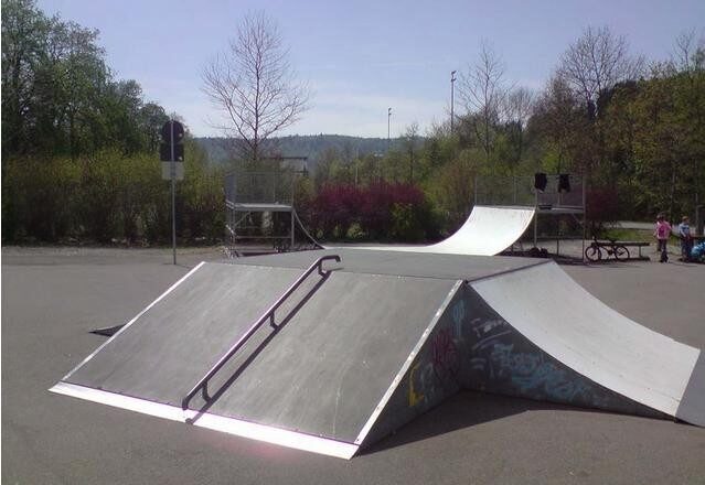 Skatepark Albstadt (Aidez nous à la placer)