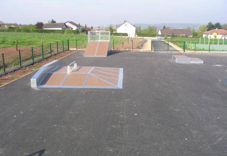 Skatepark de Courcelles-Chaussy