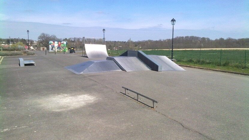 Skatepark de Dampierre-en-Burly