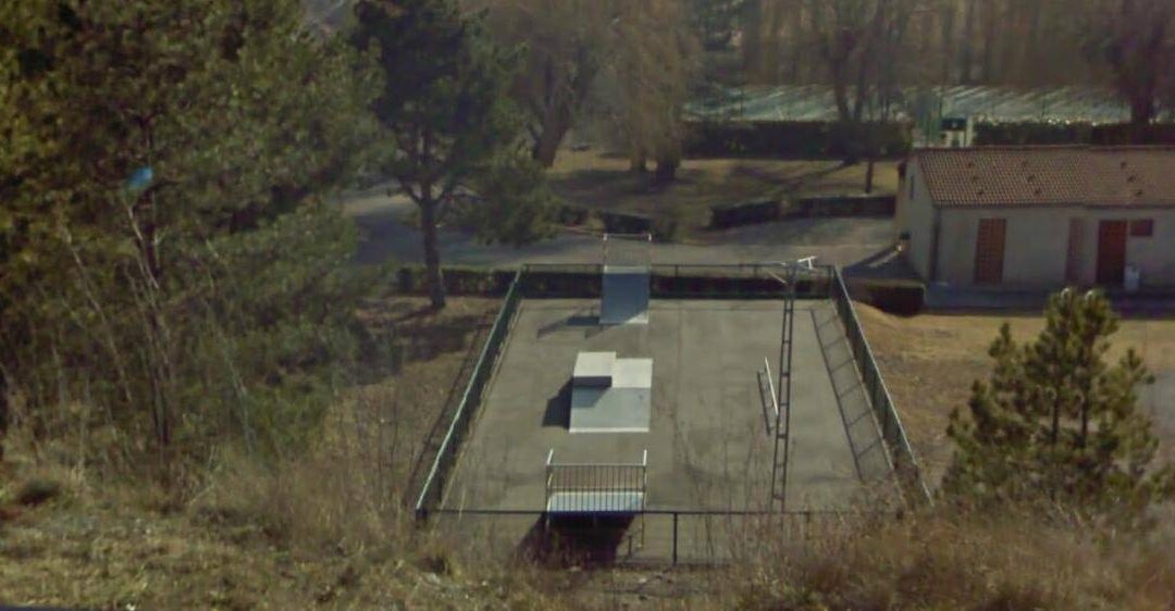 Skatepark de Le Poêt