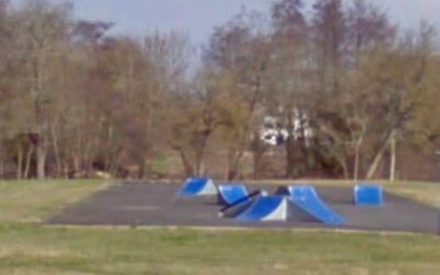 Skatepark de Les Églisottes-et-Chalaures