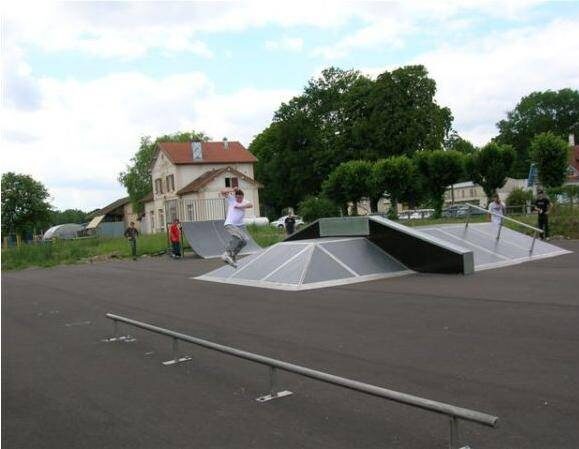 Skatepark de Madonne-et-Lamerey
