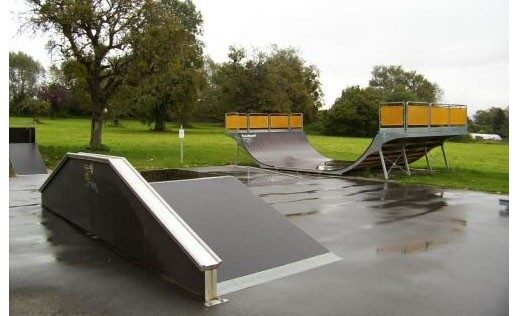 Skatepark de Péron