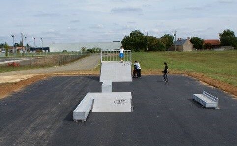 Skatepark de Savigné-sur-Lathan