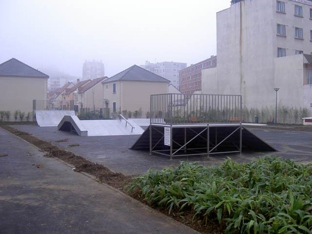 Skatepark du Cheval Noir à Pantin