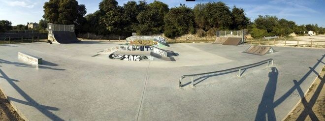 Skatepark du refuge à Uzès