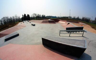 Skatepark en béton de Mâcon