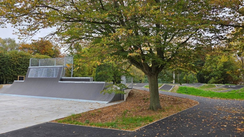 Le skatepark et la pumptrack de Halluin (59)