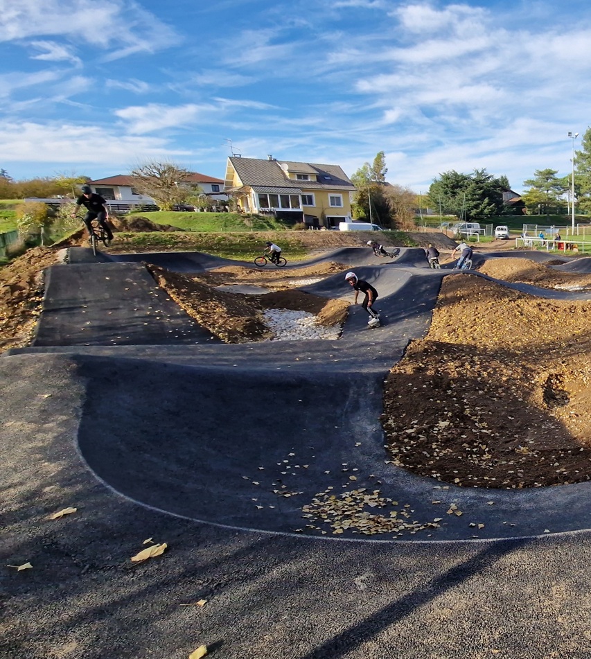 Pumptrack de Saint-Sauveur