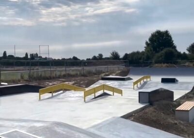 Pumptrack et skatepark de Sargé les le Mans